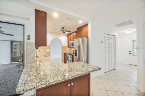 Casa en venta en Port Charlotte, Florida, 3 dormitorios, 165.09 m2 № 929084 - foto 14