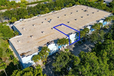 Propiedad comercial en venta en Plantation, Florida № 1332364 - foto 1