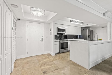 Condominio en venta en Miami Beach, Florida, 2 dormitorios, 140.28 m2 № 1186147 - foto 14