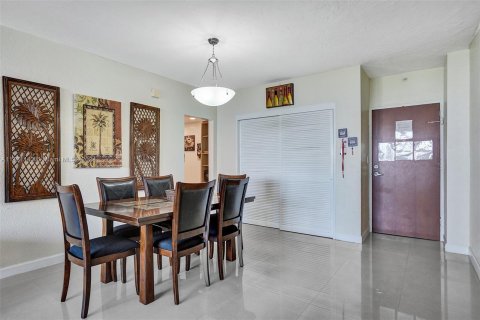 Copropriété à vendre à Hollywood, Floride: 1 chambre, 84.08 m2 № 1150742 - photo 4