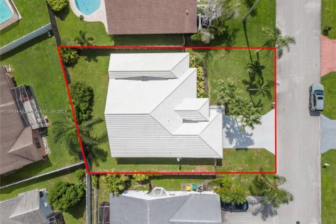 Villa ou maison à vendre à Tamarac, Floride: 2 chambres, 137.87 m2 № 1345022 - photo 4