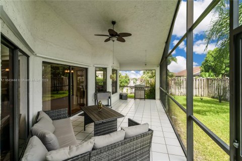 Villa ou maison à vendre à Tamarac, Floride: 2 chambres, 137.87 m2 № 1345022 - photo 30