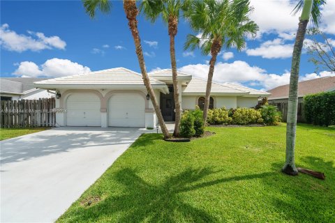 Villa ou maison à vendre à Tamarac, Floride: 2 chambres, 137.87 m2 № 1345022 - photo 1