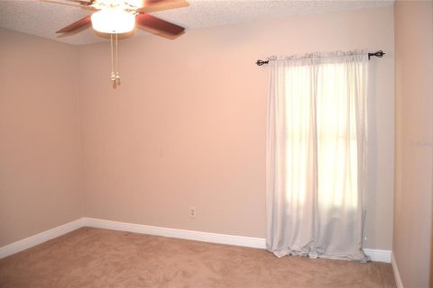 House in Tampa, Florida 4 bedrooms, 203.27 sq.m. № 1133838 - photo 26