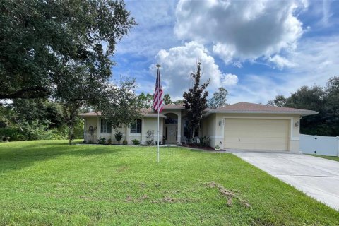 Villa ou maison à vendre à Port Charlotte, Floride: 3 chambres, 205.96 m2 № 1373327 - photo 3