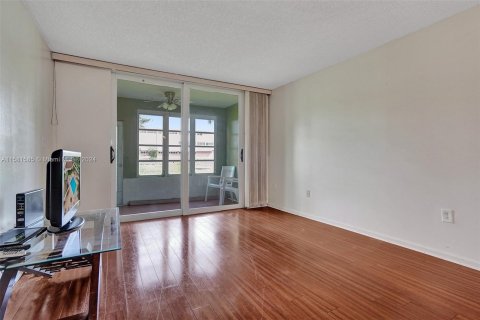 Copropriété à vendre à Sunrise, Floride: 1 chambre, 59.46 m2 № 1161237 - photo 14