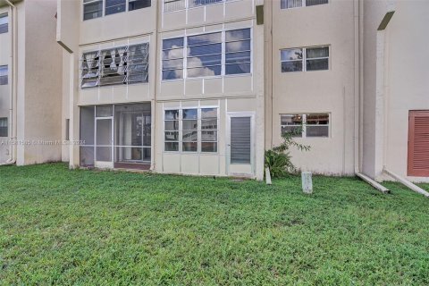 Copropriété à vendre à Sunrise, Floride: 1 chambre, 59.46 m2 № 1161237 - photo 28