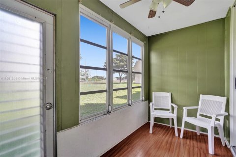 Condo in Sunrise, Florida, 1 bedroom  № 1161237 - photo 25