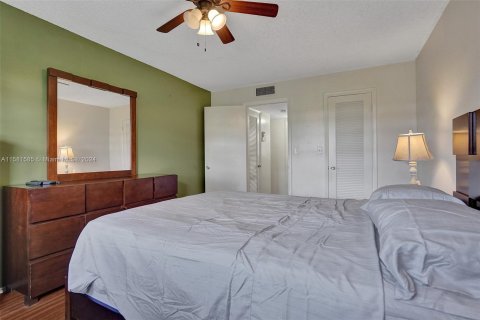 Copropriété à vendre à Sunrise, Floride: 1 chambre, 59.46 m2 № 1161237 - photo 20