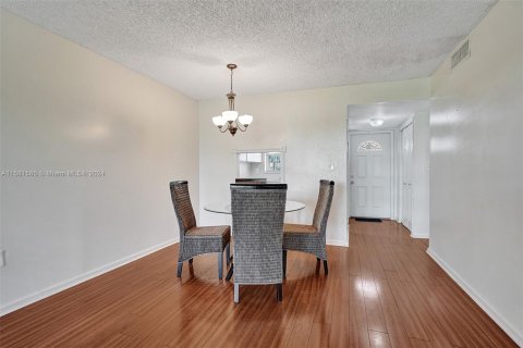 Copropriété à vendre à Sunrise, Floride: 1 chambre, 59.46 m2 № 1161237 - photo 9