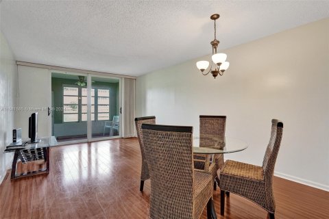 Copropriété à vendre à Sunrise, Floride: 1 chambre, 59.46 m2 № 1161237 - photo 12