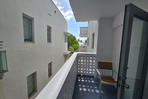 Studio in the Condo in Miami Beach, Florida  № 1154057 - photo 2