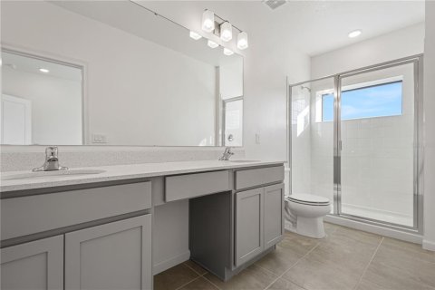 Adosado en venta en Orlando, Florida, 5 dormitorios, 180.88 m2 № 1379973 - foto 29