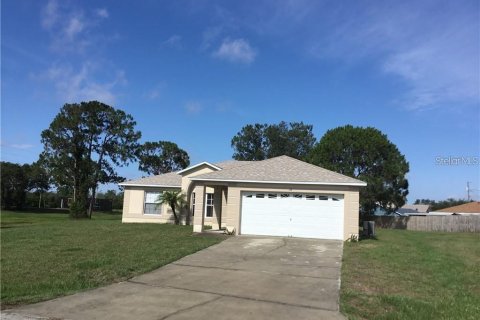 House in Kissimmee, Florida 4 bedrooms, 147.44 sq.m. № 1262979 - photo 3