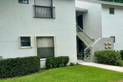 Condominio en venta en Coconut Creek, Florida, 3 dormitorios, 104.05 m2 № 1327481 - foto 1