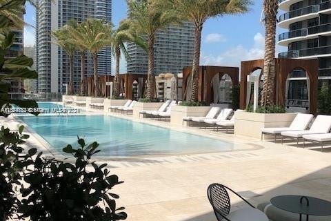 Condominio en venta en Miami, Florida, 2 dormitorios, 116.41 m2 № 1189436 - foto 6