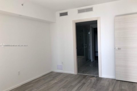 Copropriété à vendre à Miami, Floride: 2 chambres, 116.41 m2 № 1189436 - photo 4