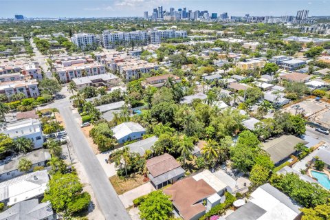 Villa ou maison à vendre à Fort Lauderdale, Floride: 3 chambres, 153.57 m2 № 1217329 - photo 1