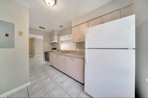 Townhouse in Orlando, Florida 2 bedrooms, 115.29 sq.m. № 1317274 - photo 8