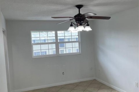 Condo in Orlando, Florida, 1 bedroom  № 1317187 - photo 5