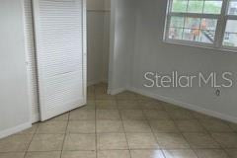 Condo in Orlando, Florida, 1 bedroom  № 1317187 - photo 14