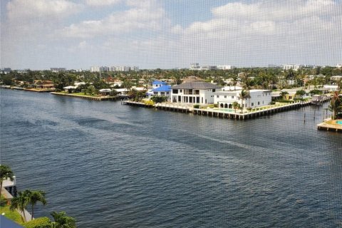 Copropriété à vendre à Pompano Beach, Floride: 2 chambres, 148.64 m2 № 1177224 - photo 1