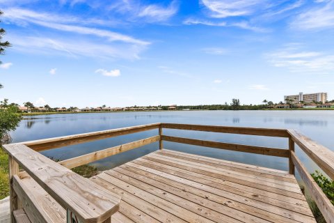 Copropriété à vendre à Hutchinson Island South, Floride: 2 chambres, 130.16 m2 № 1177169 - photo 25