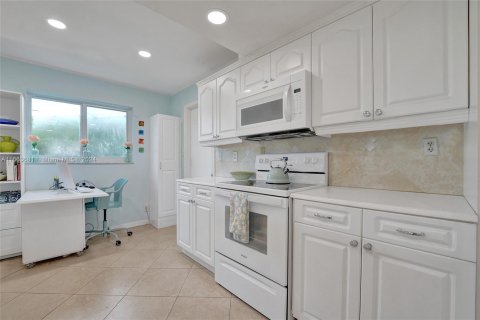 Casa en venta en Tamarac, Florida, 2 dormitorios, 146.79 m2 № 1380222 - foto 29