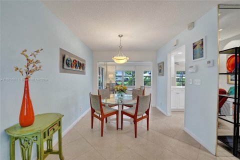 Casa en venta en Tamarac, Florida, 2 dormitorios, 146.79 m2 № 1380222 - foto 17