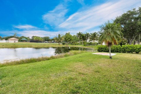 Villa ou maison à vendre à Pembroke Pines, Floride: 3 chambres, 154.5 m2 № 1142417 - photo 4