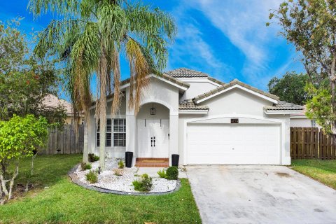 Villa ou maison à vendre à Pembroke Pines, Floride: 3 chambres, 154.5 m2 № 1142417 - photo 24