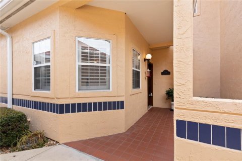 Townhouse in Palm Coast, Florida 3 bedrooms, 145.39 sq.m. № 1349363 - photo 4