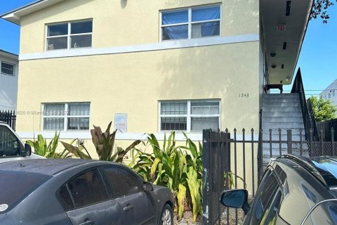 Propiedad comercial en venta en Miami, Florida, 316.24 m2 № 814716 - foto 6