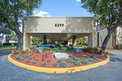 Condominio en venta en Tamarac, Florida, 2 dormitorios, 81.75 m2 № 1009347 - foto 6