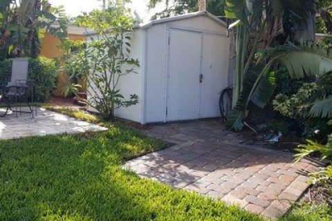 Casa en venta en Fort Lauderdale, Florida, 3 dormitorios, 126.16 m2 № 415078 - foto 5