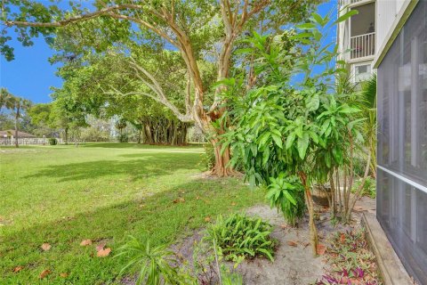 Copropriété à vendre à Pompano Beach, Floride: 1 chambre, 83.61 m2 № 1240336 - photo 16