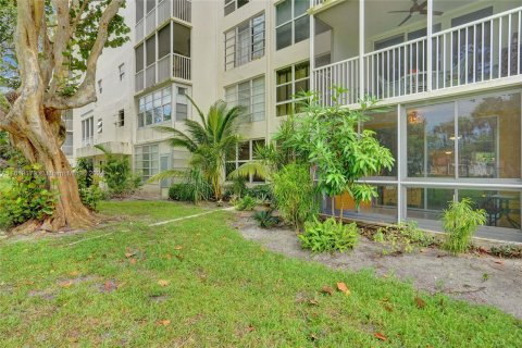 Copropriété à vendre à Pompano Beach, Floride: 1 chambre, 83.61 m2 № 1240336 - photo 18