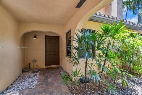 Townhouse in Fort Lauderdale, Florida 2 bedrooms, 146.79 sq.m. № 1360384 - photo 3