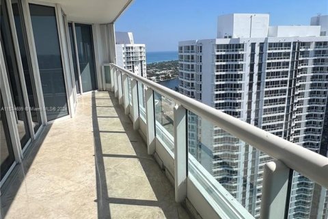 Copropriété à vendre à Aventura, Floride: 2 chambres, 140.28 m2 № 1151223 - photo 23