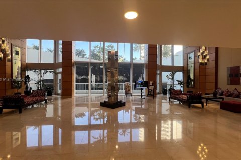 Copropriété à vendre à Aventura, Floride: 2 chambres, 140.28 m2 № 1151223 - photo 3