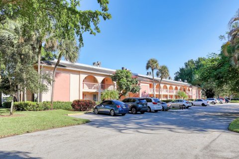 Copropriété à vendre à Coconut Creek, Floride: 2 chambres, 103.96 m2 № 1116776 - photo 20