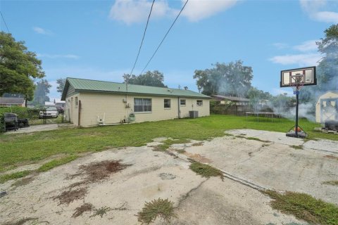 House in Umatilla, Florida 3 bedrooms, 120.77 sq.m. № 1354714 - photo 26