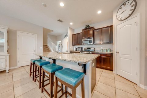 Villa ou maison à vendre à Kissimmee, Floride: 4 chambres, 260.87 m2 № 1287465 - photo 17