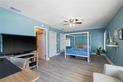 Touwnhouse à vendre à Tampa, Floride: 2 chambres, 128.11 m2 № 1289787 - photo 10