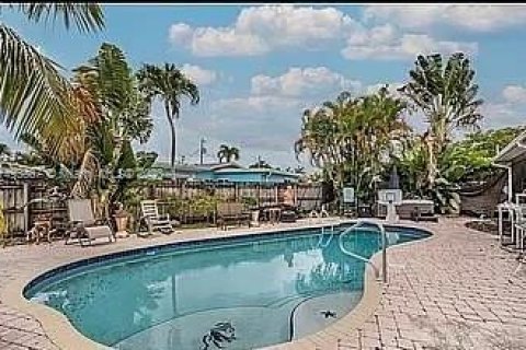 Villa ou maison à vendre à Oakland Park, Floride: 3 chambres, 119.1 m2 № 863513 - photo 4
