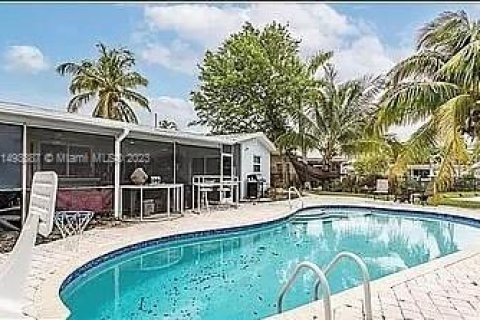 Villa ou maison à vendre à Oakland Park, Floride: 3 chambres, 119.1 m2 № 863513 - photo 20