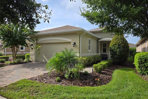 House in DeLand, Florida 3 bedrooms, 140.28 sq.m. № 1350092 - photo 1