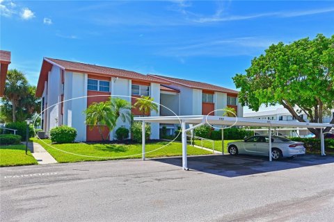 Condominio en venta en Bradenton, Florida, 2 dormitorios, 116.59 m2 № 1341628 - foto 8