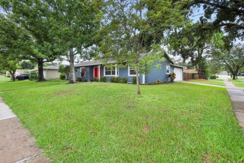 House in Orlando, Florida 3 bedrooms, 142.33 sq.m. № 1341627 - photo 9