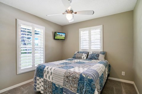 Villa ou maison à vendre à West Palm Beach, Floride: 3 chambres, 143.72 m2 № 66839 - photo 23
